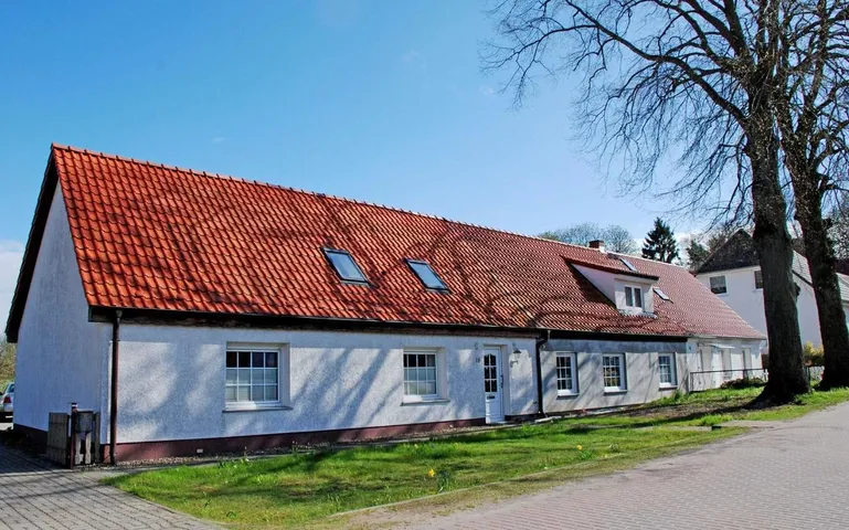 Ferienwohnung für 4 Personen, mit Terrasse und Garten - 1