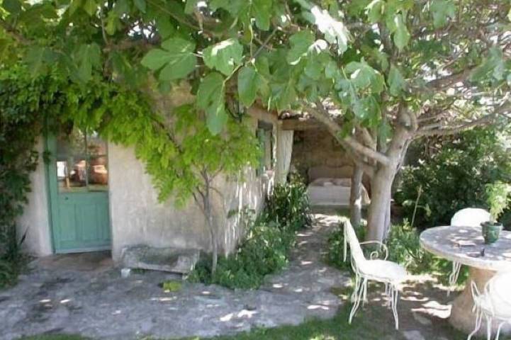 Charmante maison avec piscine privée coeur village in Bonnieux, Parc naturel régional du Luberon