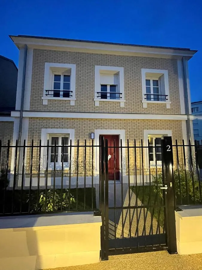 Chalet para 10 personas, con terraza y vistas - 1