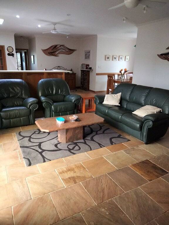 Holiday home for 6 people, with terrace in Port Elliot