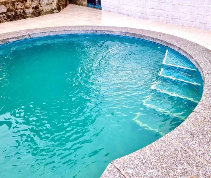 Casa de vacaciones para 12 personas, con piscina además de jardín y vistas, Se admiten mascotas en Comarca de Ávila - 3