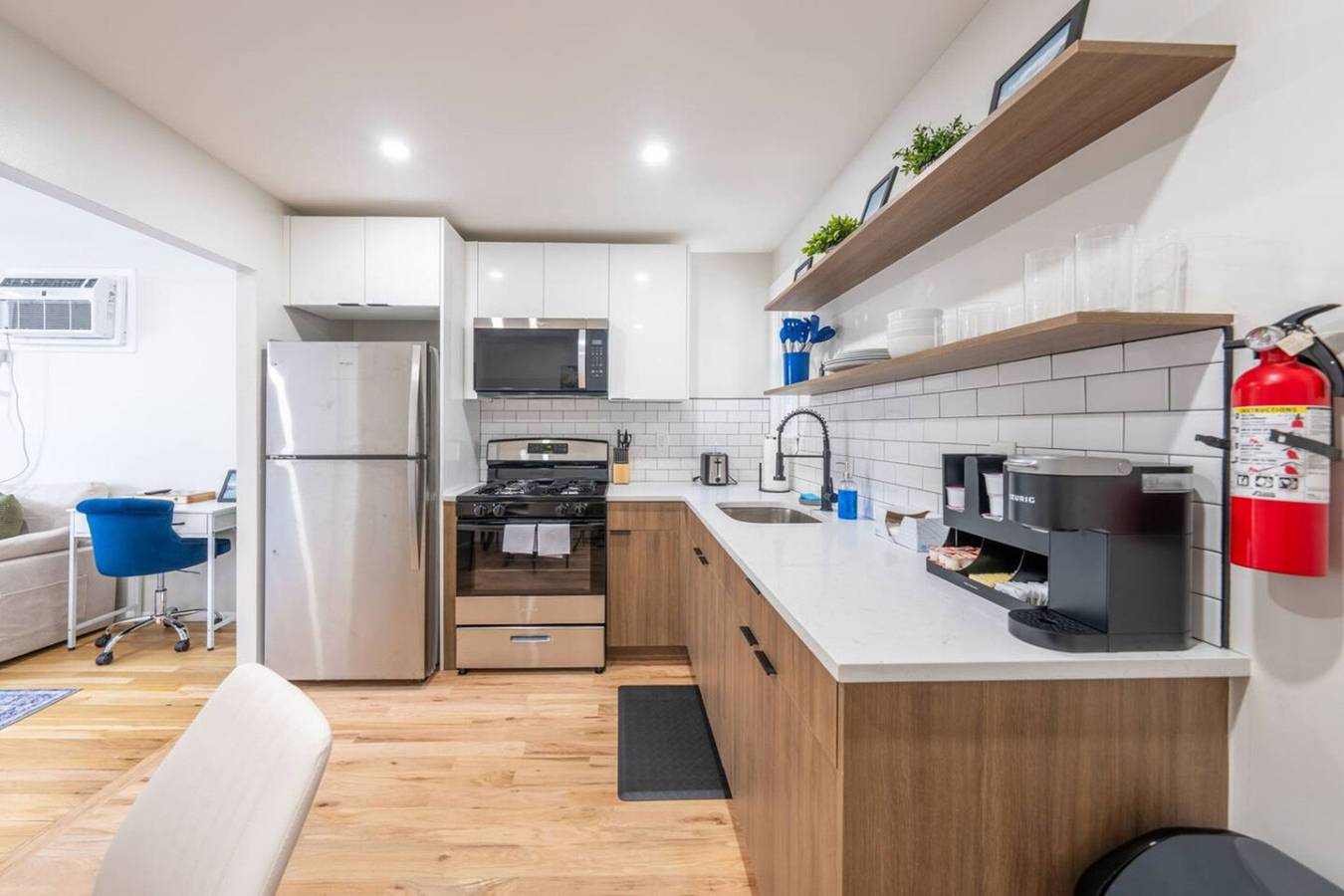 Apartamento entero, Modern 2Br 8 mins to Penn Station | Wifi & Laundry in Newark, Condado de Essex (NJ)