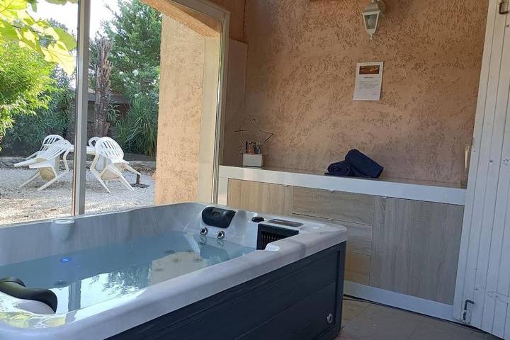 Casa de vacaciones para 2 personas, con jacuzzi y jardín - 1