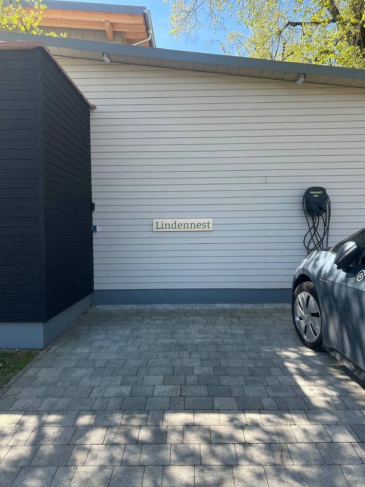 Ganze Ferienwohnung, Studio Apartment Lindennest in Waging am See, Rupertiwinkel