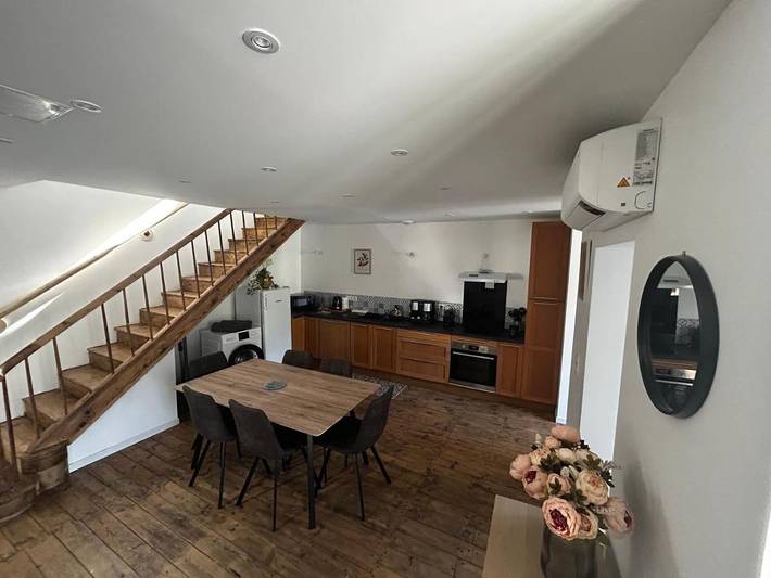 Location de vacances pour 6 personnes, avec Balcon et Terrasse à Beaulieu-sur-Dordogne