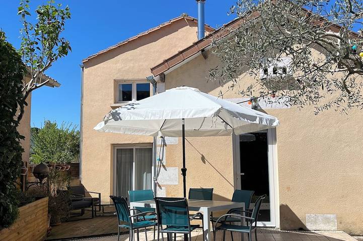 Maison de vacances pour 6 personnes, avec Terrasse et Jardin