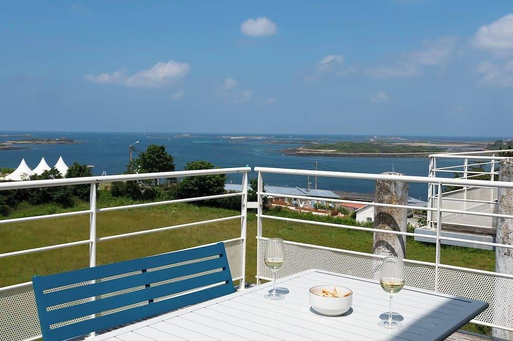 Appartement entier, Appart avec vue mer incroyable sur l'Aber Wrac'h à 5mn à pied du port et de la plage in Landéda, Région de Brest