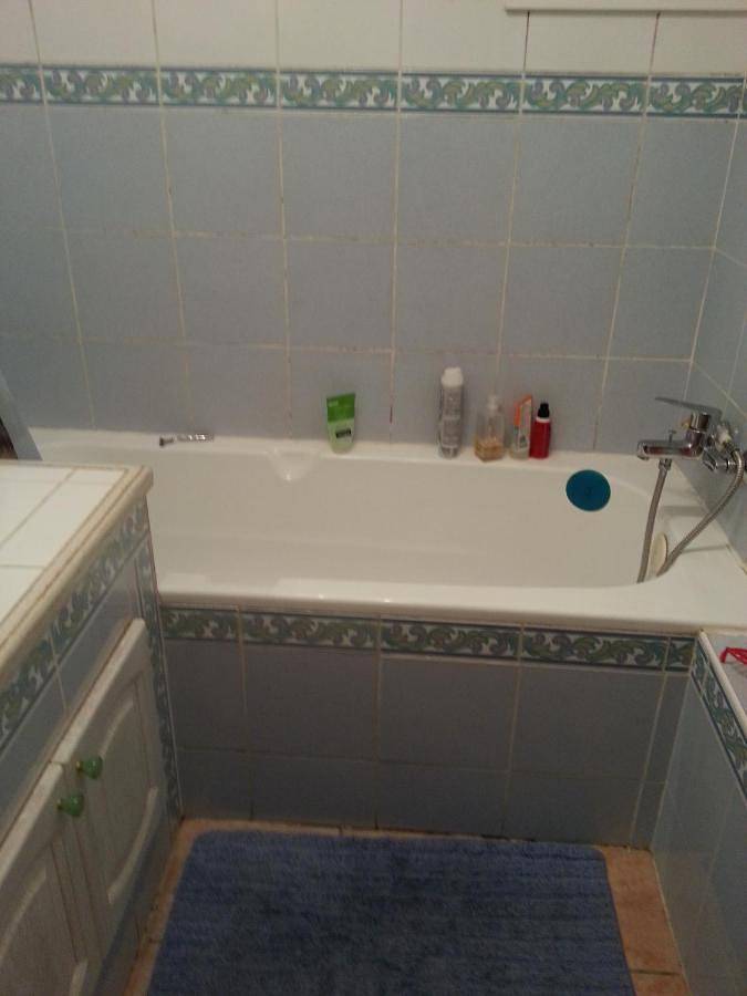 Gîte pour 2 personnes, avec jardin ainsi que terrasse et piscine à Bouc-Bel-Air - 4