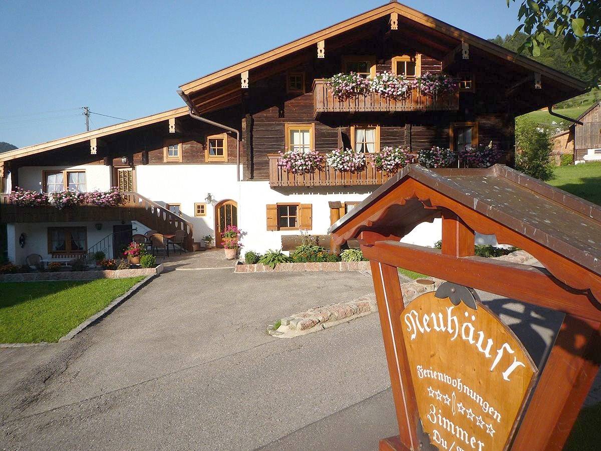 Ganze Ferienwohnung, Das Neuhäusl - Ferienwohnungen - Ferienwohnung Kehlstein, für 2 Personen in Göllstock, Berchtesgaden