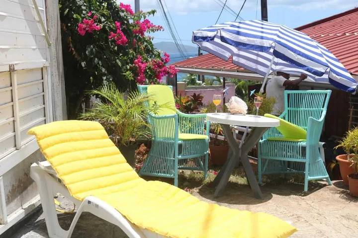 Bungalow pour 2 personnes, avec terrasse en Martinique