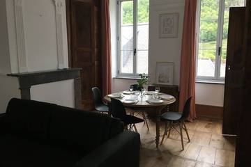 Gîte pour 6 personnes, avec terrasse dans Thermes Luz Saint Sauveur