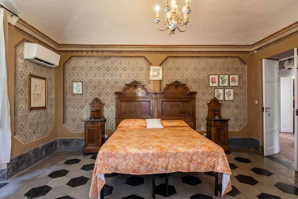 Palazzo Mariscotti in Cassine, Province d'Alexandrie