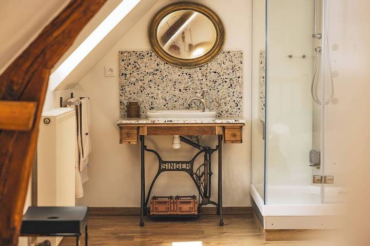 Chambre d’hôte pour 2 personnes, avec piscine ainsi que jardin et jacuzzi à Octeville-sur-Mer - 2