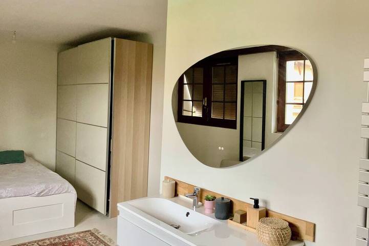 Chambre chez l’habitant, suite parentale de 20 m² avec salle d’eau personnelle in Tosse, Côte d’Argent