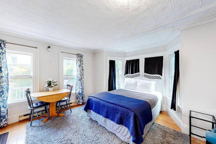 Hôtel pour 2 personnes, avec terrasse dans Castine - 2