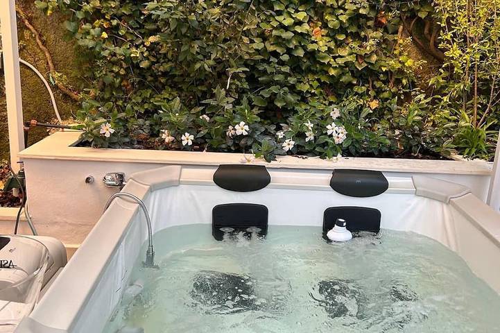 Location de vacances pour 6 personnes, avec jacuzzi à La Spezia