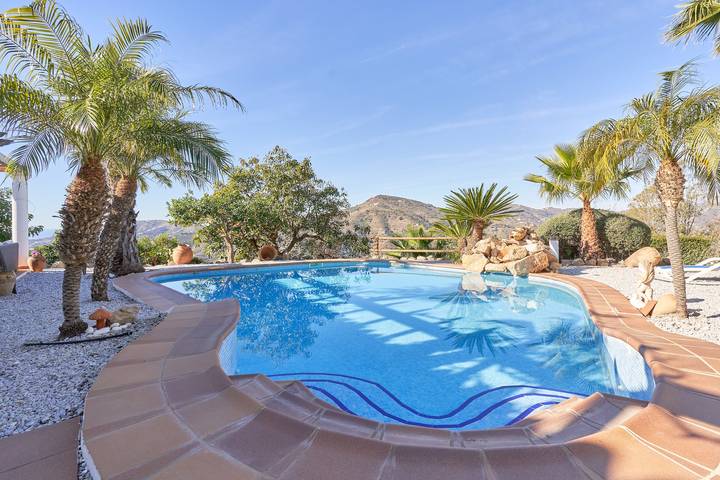 Villa 'Casa Blanca' with Sea View, Wi-Fi and Air Conditioning in Torrox, Cordillera Penibética