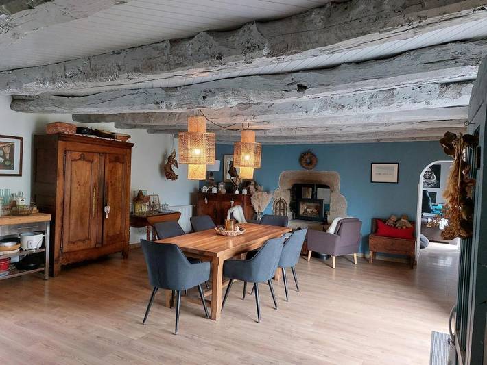 Location de vacances pour 2 personnes, avec Terrasse et Jardin ainsi que Piscine et Vue à Pleugriffet - 3