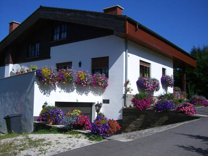 Ferienwohnung für 2 Personen, mit Terrasse und Ausblick