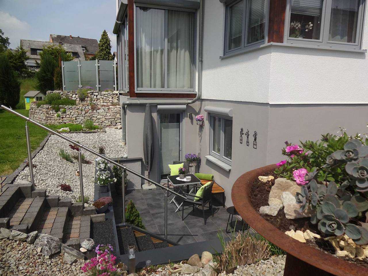 Ganze Ferienwohnung, Fewo Webers Feriendomizil - Appartement/Fewo, Bad, Wc, 1 Schlafraum in Emmelshausen, Hunsrück