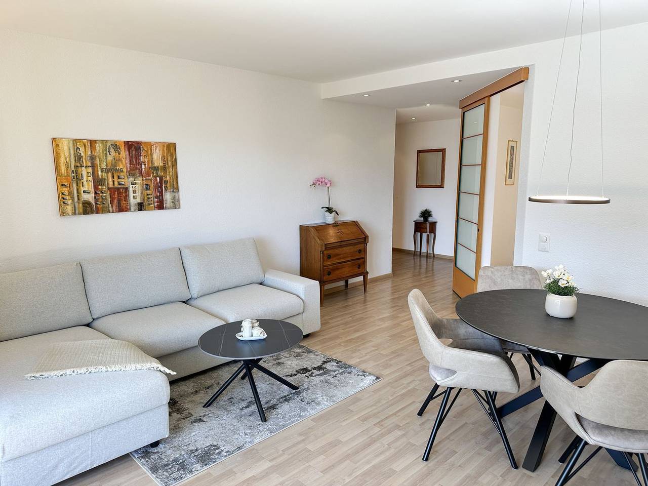 Appartamento intero, Cozy city apartment on the 8th floor, unique panorama of the city of Locarno in Locarno, Alpi Ticinesi e del Verbano