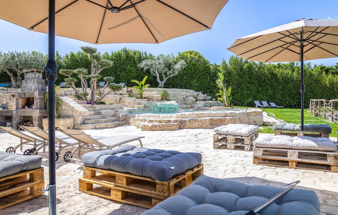 Apartamento de lujo con piscina, terraza y aire acondicionado in Giarratana, Provincia de Ragusa