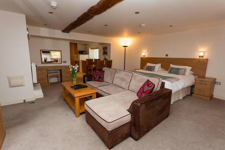 Vakantiewoning voor 3 personen, with Balkon and Tuin as well as Uitzicht op de Kanaaleilanden
