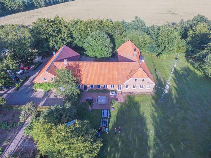 Apartmenthotel für 5 Personen, mit Terrasse und Garten sowie Ausblick