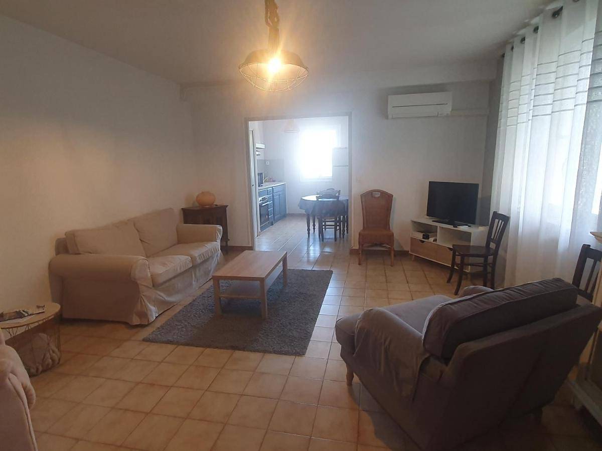 Appartement entier, Appartement les abeillons in Vinon-sur-Verdon, Région de Brignoles