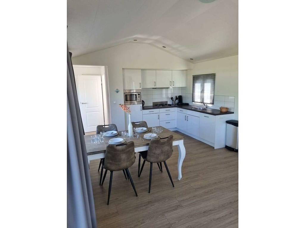 Ferienhaus in Velsen-zuid mit Terrasse in Velsen-Zuid, Niederländische Nordsee