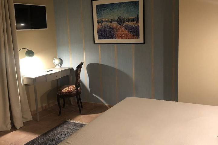 Location de vacances pour 6 personnes, avec jardin et terrasse à Jonquerettes - 3