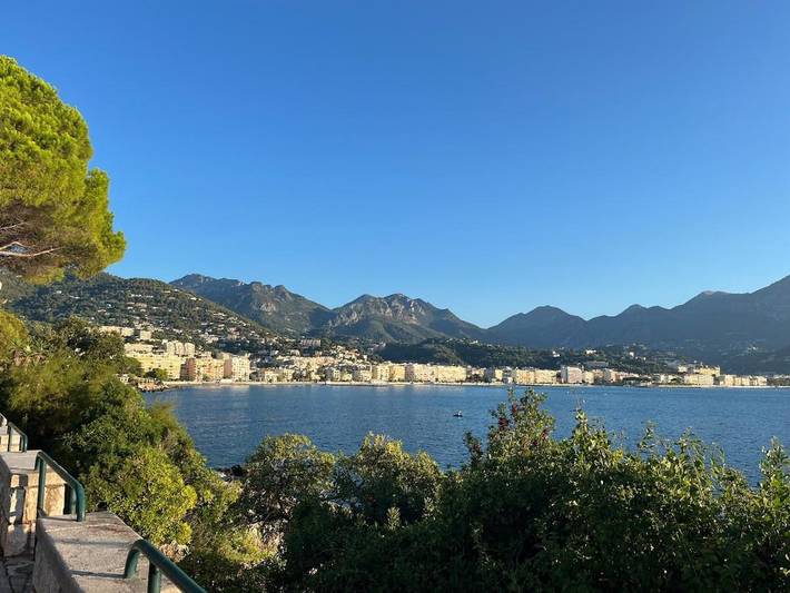 Villa pour 8 personnes, avec jardin et vue à Beausoleil - 2