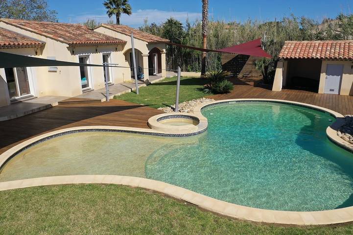 Villa für 8 Personen, mit Whirlpool und Garten sowie Terrasse in La Madrague