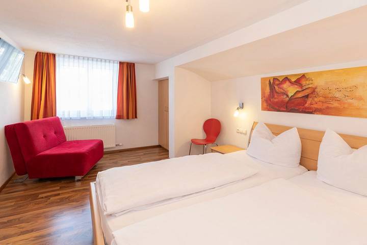 Ganze Wohnung, "Entspannender Urlaub in der Ferienwohnung Sahin 6 in Bartholomaeberg!" in Bartholomäberg, Schruns-Tschagguns