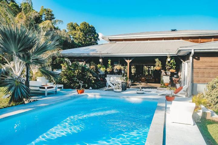 Maison d’hôte pour 2 personnes, avec vue ainsi que jardin et piscine dans Fort-de-France - 2