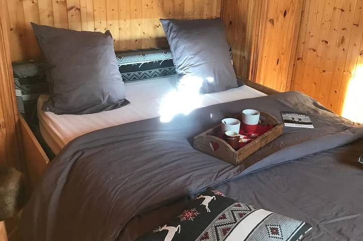 Gîte pour 2 personnes, avec balcon et jardin, animaux acceptés à Le Bouchet-Mont-Charvin - 2