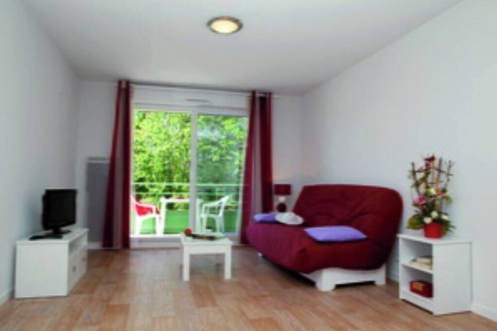 Entire apartment, Ker Goh Lenn St2B Balcon in Plescop, Côte des Mégalithes