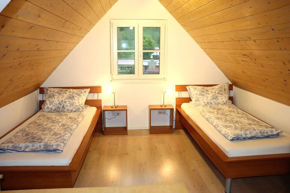 Ganze Wohnung, Ferienwohnung Braun - Ferienhaus Grassertblick in Seelbach, Mittlerer Schwarzwald