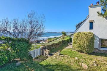 Cottage pour 7 personnes, avec jardin et terrasse dans Raguénez