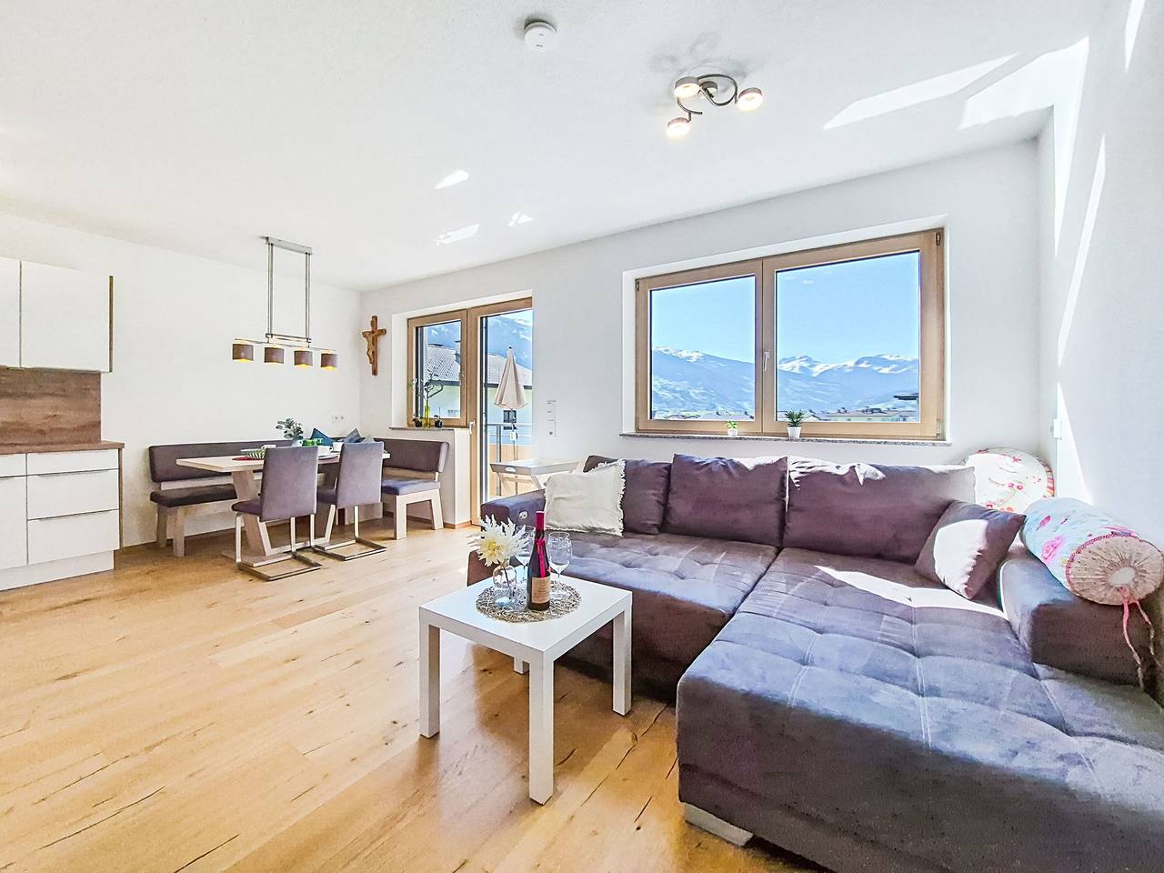 Ganze Wohnung, Apart Wurm in Tuxer Alpen, Uderns
