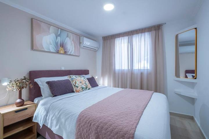 Location de vacances pour 8 personnes, avec jardin ainsi que jacuzzi et piscine dans Tolo (Grèce) - 2