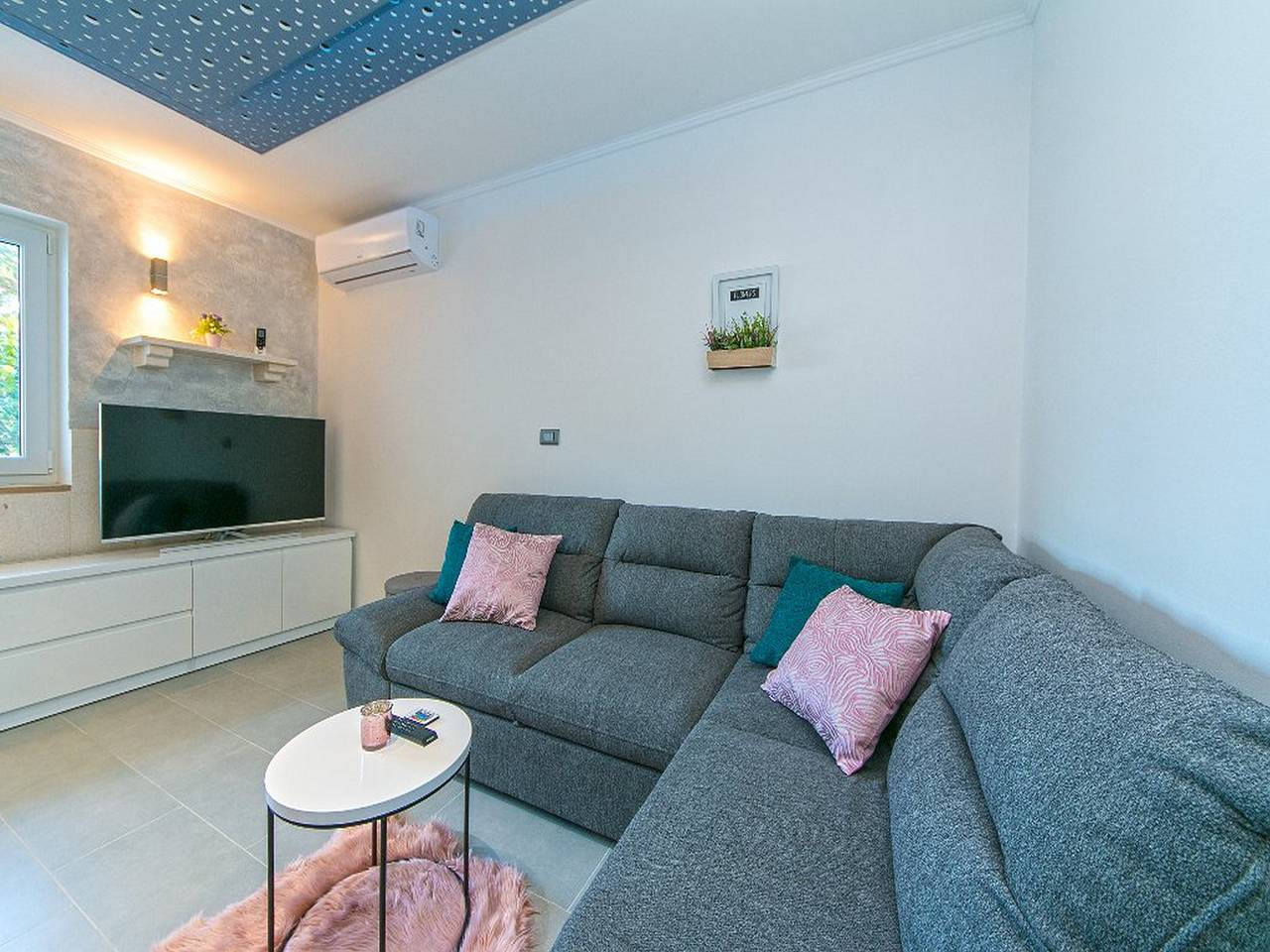 Ganze Wohnung, Ferienwohnung für 4 Personen mit Meerblick in Brela, Makarska Riviera