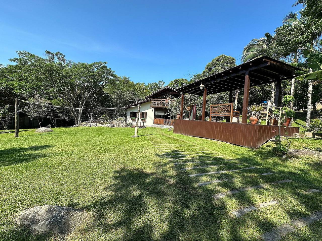 Sítio Morada do Pai com Piscina e Sinuca in Canelinha, Litoral Catarinense