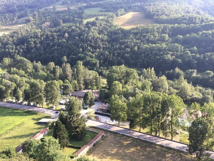 Parc de vacances pour 4 personnes, avec jardin et piscine, animaux acceptés - 1