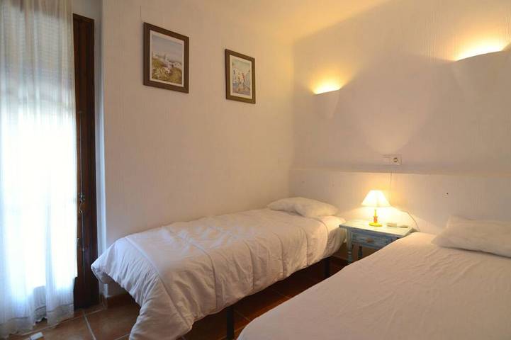 Finca für 6 Personen, mit Pool und Garten in Pals - 3