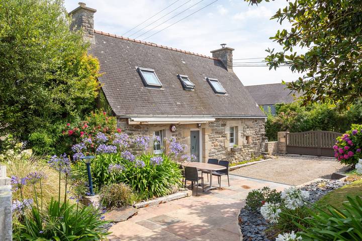 Location de vacances pour 2 personnes, avec jardin, adapté aux familles dans le Finistère
