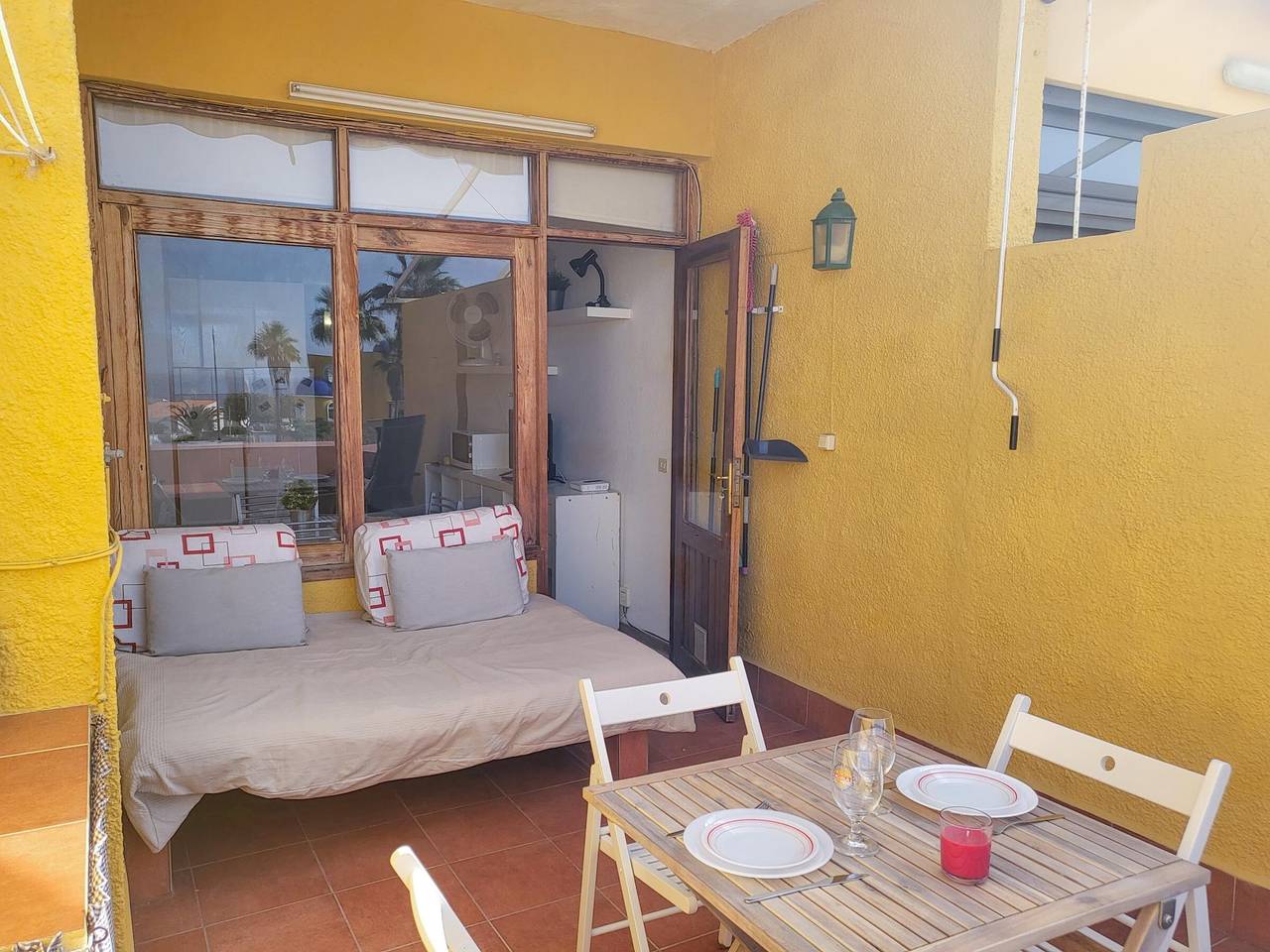 Apartamento entero, Tenerife: Alojamiento acogedor con piscina y parking en Playa La Arena in Playa Neptuno (Santiago del Teide), Santiago del Teide