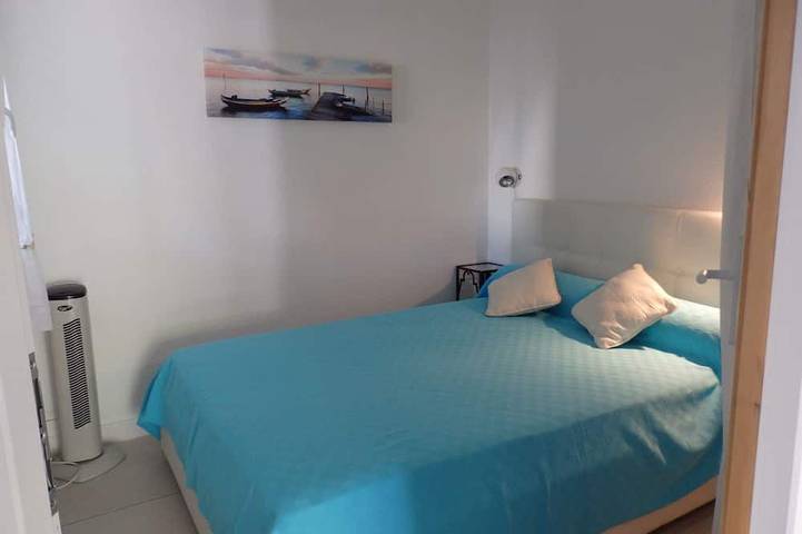 Gîte pour 4 personnes, avec terrasse dans Office De Tourisme De Gruissan - 2