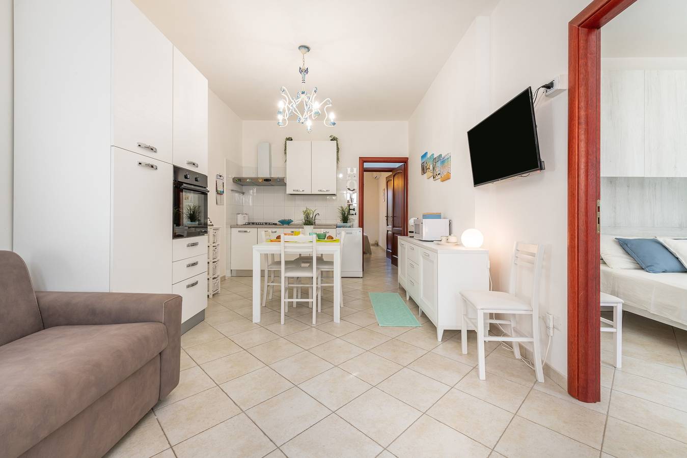 Casa Clà: casa vacacional con jardín y aire acondicionado in Crabonaxa/Villasimius, Villasimius