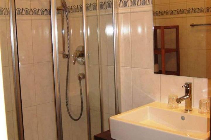 Ferienwohnung für 3 Personen, mit Sauna und Garten in Fuschl am See - 3